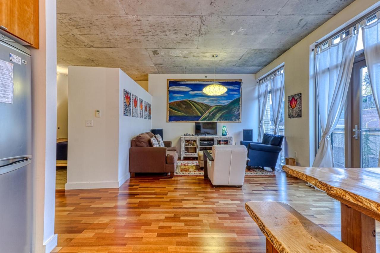 فندق Oak Street Lofts هود ريفر المظهر الخارجي الصورة